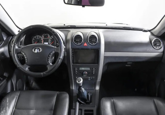 Подержанный автомобиль Great Wall Hover H3 2012 года (6 фото)