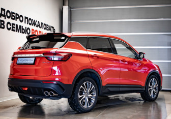 Подержанный автомобиль Geely Coolray 2020 года (4 фото)