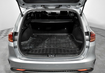 Подержанный автомобиль Kia Ceed Wagon 2019 года (15 фото)