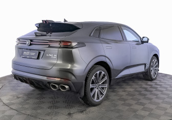 Подержанный автомобиль Changan UNI-K 2023 года (5 фото)