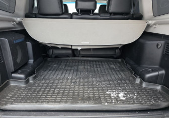 Подержанный автомобиль Mitsubishi Pajero 2008 года (19 фото)