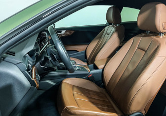 Подержанный автомобиль Audi A5 Coupe 2020 года (14 фото)