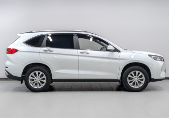 Подержанный автомобиль Haval M6 2024 года (4 фото)