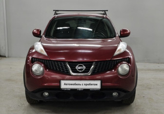Подержанный автомобиль Nissan Juke 2011 года (2 фото)