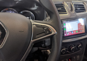 Подержанный автомобиль Renault Sandero 2021 года (24 фото)