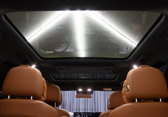 Подержанный автомобиль LiXiang L9 2023 года (20 фото)