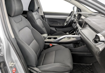 Подержанный автомобиль Geely Coolray 2023 года (23 фото)