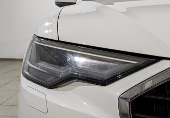 Подержанный автомобиль Audi A6 Sedan 2020 года (14 фото)