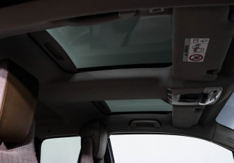 Подержанный автомобиль BMW i3 2018 года (7 фото)