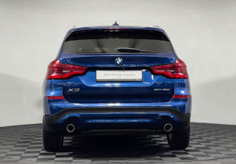 Подержанный автомобиль BMW X3 2018 года (4 фото)