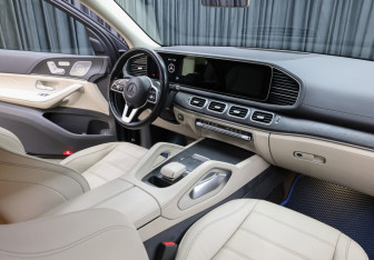 Подержанный автомобиль Mercedes-Benz GLE 2020 года (11 фото)