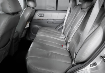 Подержанный автомобиль Hyundai Terracan 2004 года (10 фото)