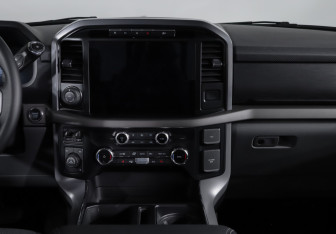 Подержанный автомобиль Ford F-150 2024 года (13 фото)