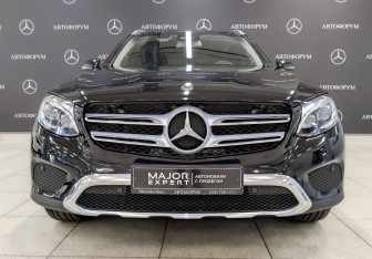 Подержанный автомобиль Mercedes-Benz GLC Coupe 2017 года (2 фото)