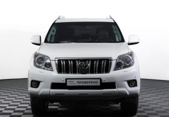Подержанный автомобиль Toyota Land Cruiser Prado 2011 года (2 фото)