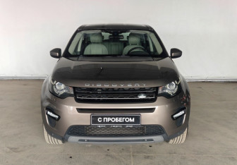 Подержанный автомобиль Land Rover Discovery Sport 2015 года (2 фото)