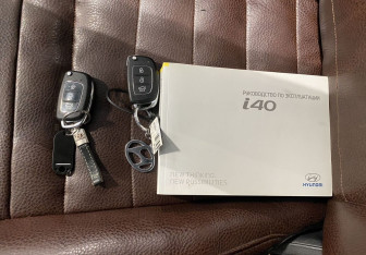 Подержанный автомобиль Hyundai i40 Wagon 2015 года (19 фото)