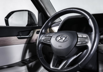 Подержанный автомобиль Hyundai Palisade 2019 года (14 фото)