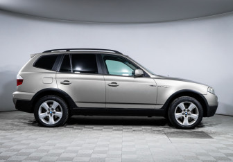 Подержанный автомобиль BMW X3 2007 года (4 фото)