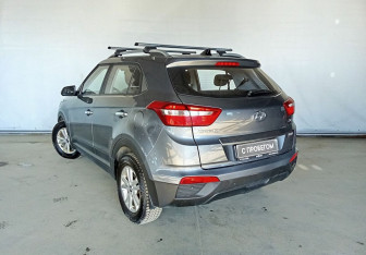 Подержанный автомобиль Hyundai Creta 2017 года (4 фото)
