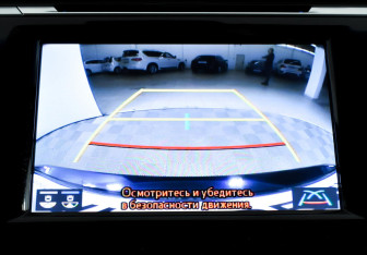 Подержанный автомобиль Toyota Camry Sedan 2020 года (12 фото)