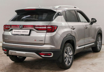 Подержанный автомобиль Changan CS35PLUS 2022 года (5 фото)