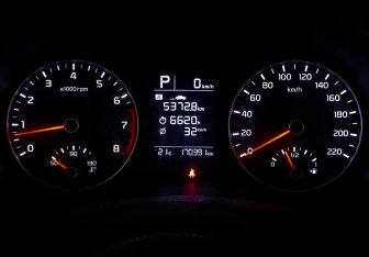 Подержанный автомобиль Kia Rio Hatchback 2021 года (13 фото)