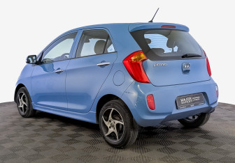 Подержанный автомобиль Kia Picanto 2011 года (7 фото)