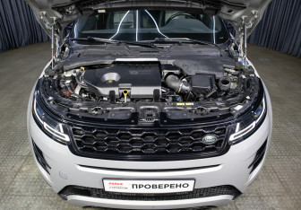 Подержанный автомобиль Land Rover Range Rover Evoque 2019 года (9 фото)