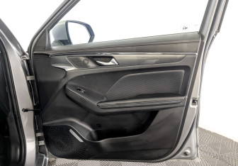 Подержанный автомобиль Haval Jolion 2022 года (24 фото)