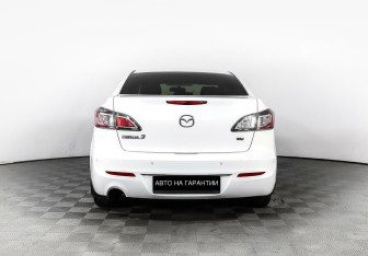 Подержанный автомобиль Mazda 3 Sedan 2012 года (4 фото)