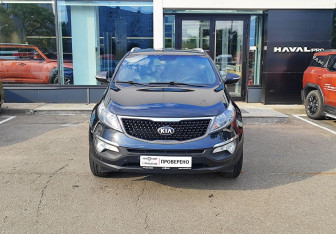 Подержанный автомобиль Kia Sportage 2014 года (2 фото)