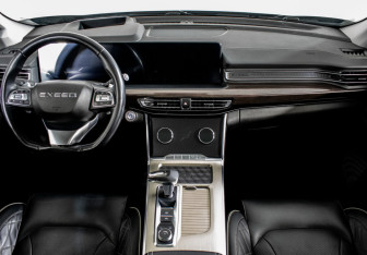 Подержанный автомобиль Exeed VX 2021 года (13 фото)