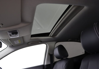 Подержанный автомобиль Changan Alsvin 2023 года (18 фото)