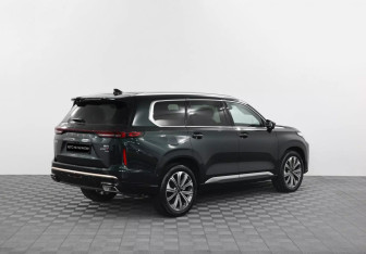 Подержанный автомобиль Exeed VX 2021 года (5 фото)