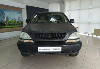 Подержанный автомобиль Lexus RX 2003 года (2 фото)