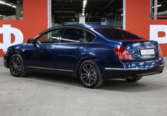 Подержанный автомобиль Nissan Teana 2007 года (5 фото)