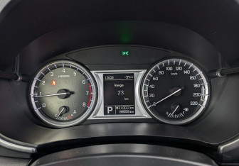 Подержанный автомобиль Suzuki Vitara 2016 года (13 фото)