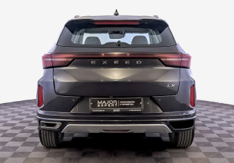 Подержанный автомобиль Exeed LX 2022 года (6 фото)