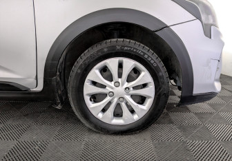 Подержанный автомобиль Kia Rio Hatchback 2021 года (18 фото)