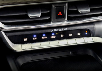 Подержанный автомобиль Changan UNI-T 2023 года (27 фото)