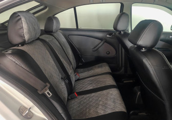 Подержанный автомобиль Skoda Octavia Liftback 2008 года (10 фото)