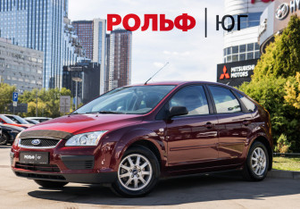 Подержанный автомобиль Ford Focus Hatchback 2006 года (1 фото)