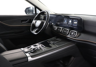 Подержанный автомобиль Jaecoo J8 2024 года (9 фото)