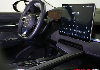 Подержанный автомобиль Zeekr 001 2023 года (20 фото)