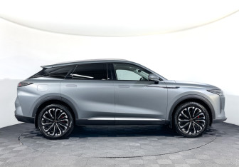 Подержанный автомобиль Exeed RX 2023 года (4 фото)