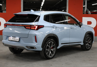 Подержанный автомобиль Exeed LX 2023 года (5 фото)