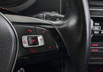 Подержанный автомобиль Volkswagen Polo Sedan 2019 года (27 фото)