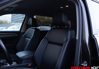 Подержанный автомобиль Volkswagen Teramont 2018 года (17 фото)