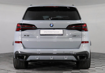 Новый BMW X5 2025 (4 фото)